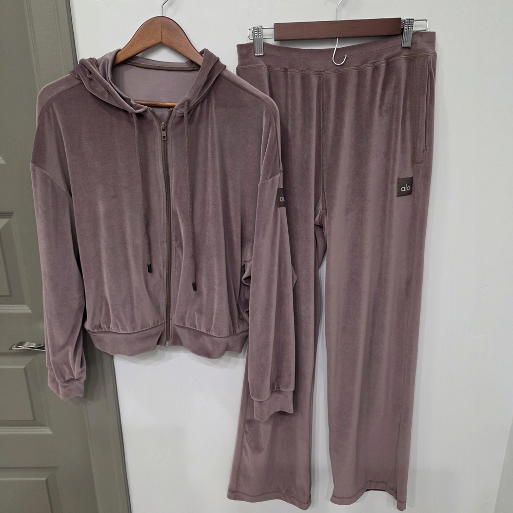 ALO Velour Jacket And Pants Set Size Large